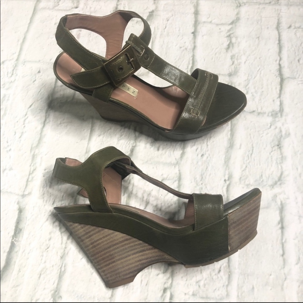 Pura Lopez leather wedge platform sandals
